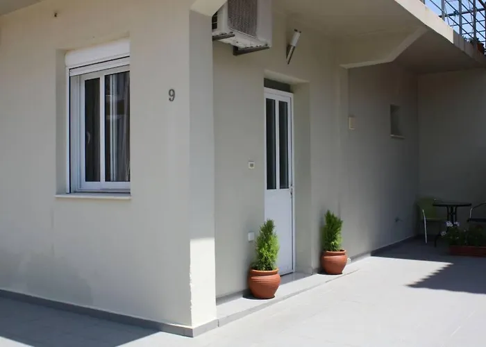 Iris\'S Apartment Central With Parking